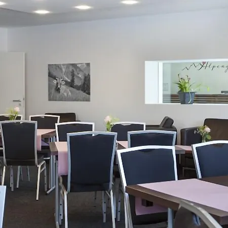 Alpengluehen Smart 3* Olching