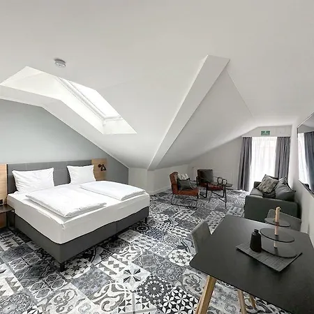 Bed & Breakfast Alpengluehen Smart Olching