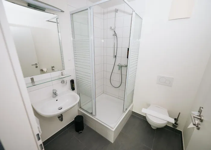 Alpenglühen Smart Frühstückspension Olching