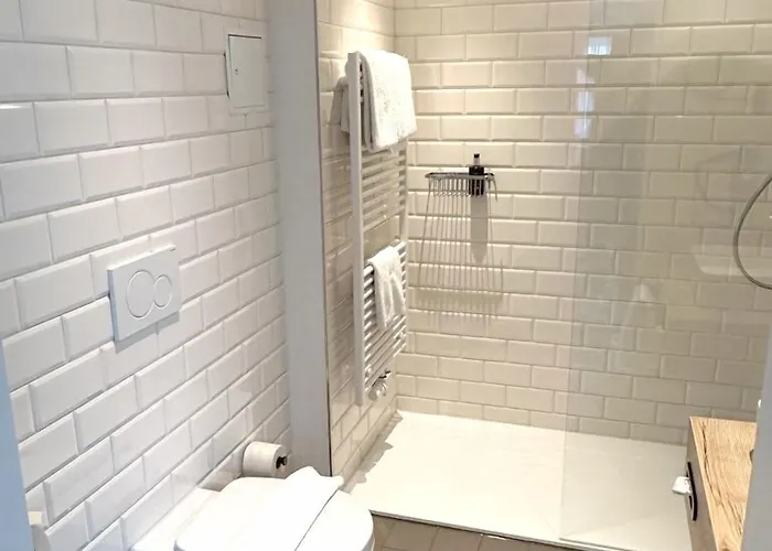 Alpenglühen Smart Frühstückspension Olching