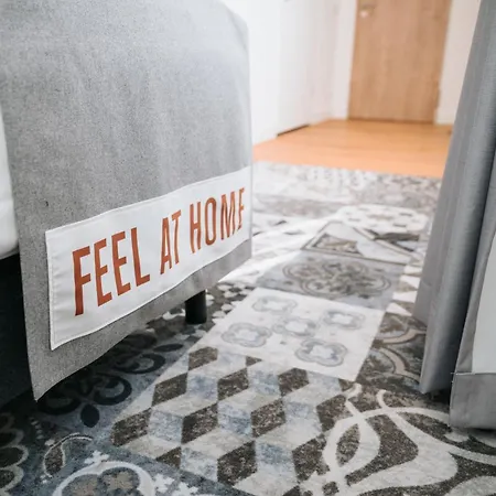 Alpengluehen Smart Bed & Breakfast 3*